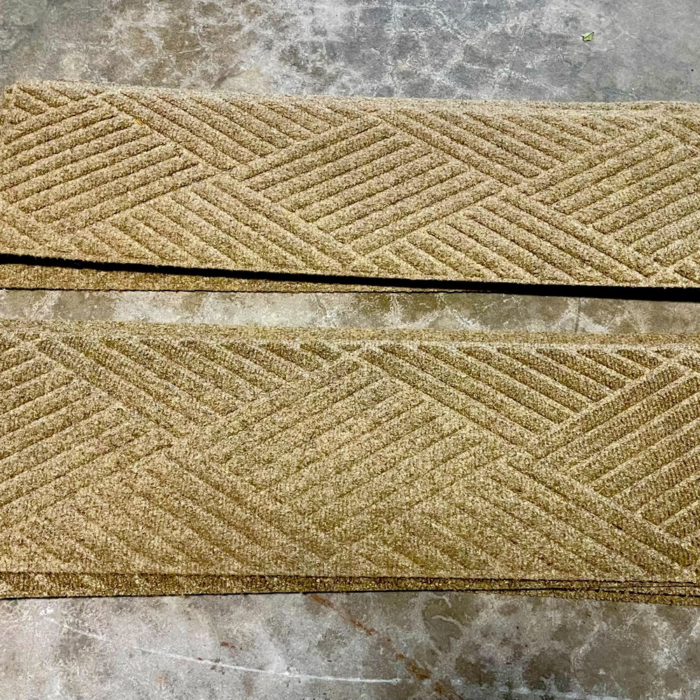 12 Carpet Treads for Stairs